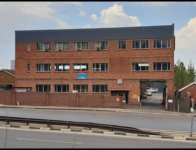 3,988M² INVESTMENT FOR SALE IN CITY DEEP